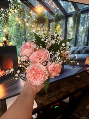 Pink Rose and Baby's Breath Bouquet
